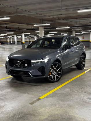 VOLVO XC60 2.0 T8 RECHARGE POLESTAR ENGINEERED AWD GEARTRONIC
